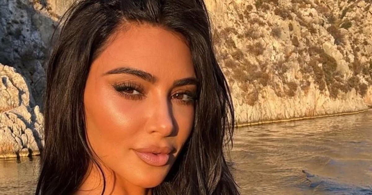 Kim Kardashian’s Christmas Eve Dress Is Perfect for Party Season