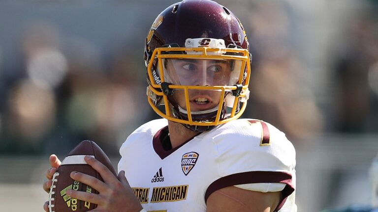 Former College Quarterback Tommy Lazzaro Dead At 27 After Hunting Accident Former College Quarterback Tommy Lazzaro Dead At 27 After Hunting Accident