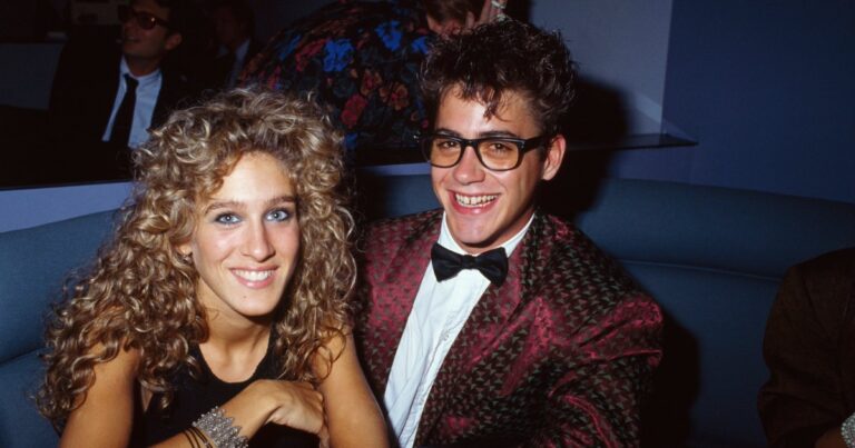 Sarah Jessica Parker’s 7 Tough Years With Robert Downey Jr: Romance Rewind Sarah Jessica Parker’s 7 Tough Years With Robert Downey Jr: Romance Rewind
