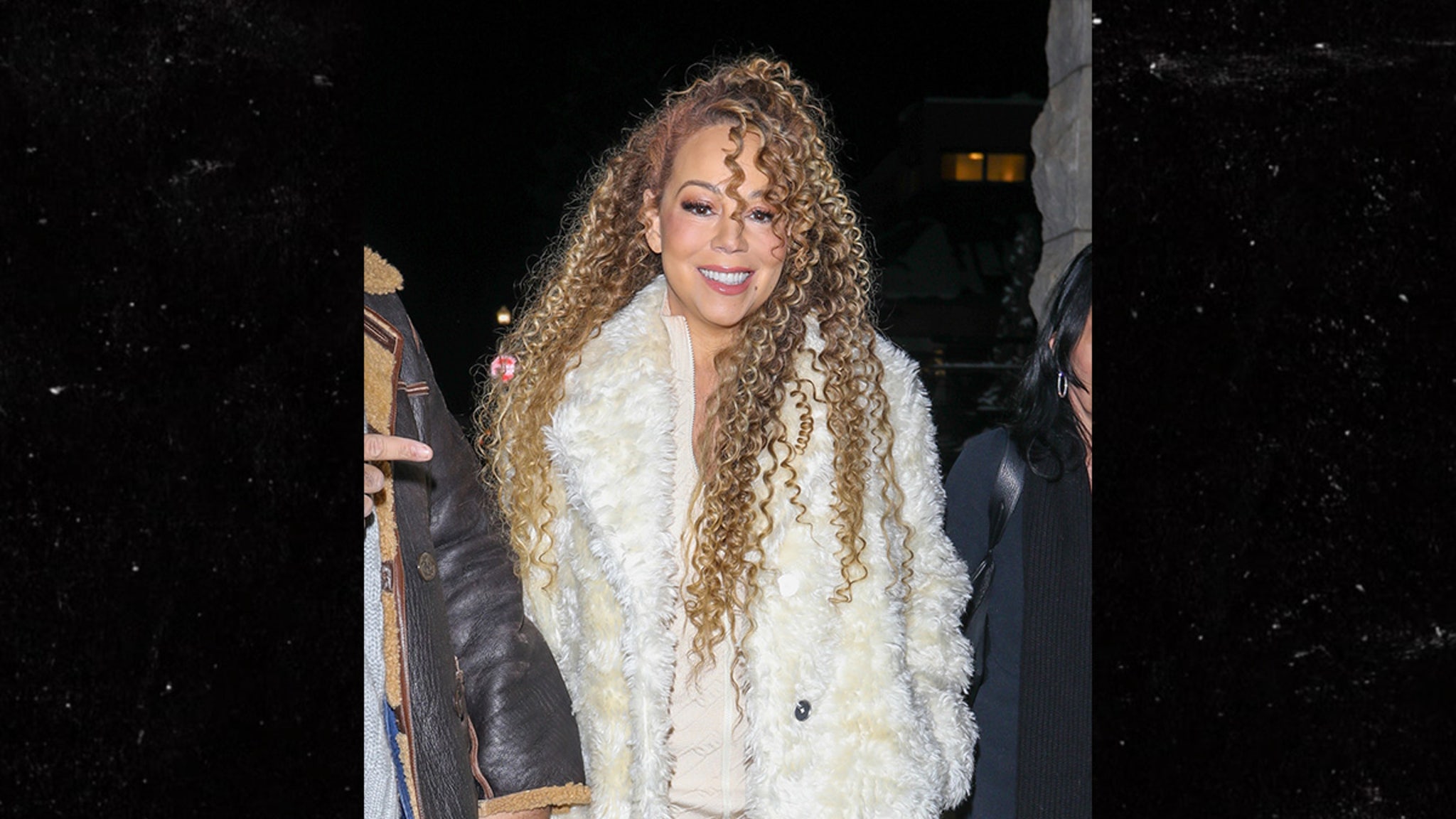 Mariah Carey Embraces Throwback Look While Out to Dinner in Aspen Mariah Carey Embraces Throwback Look While Out to Dinner in Aspen