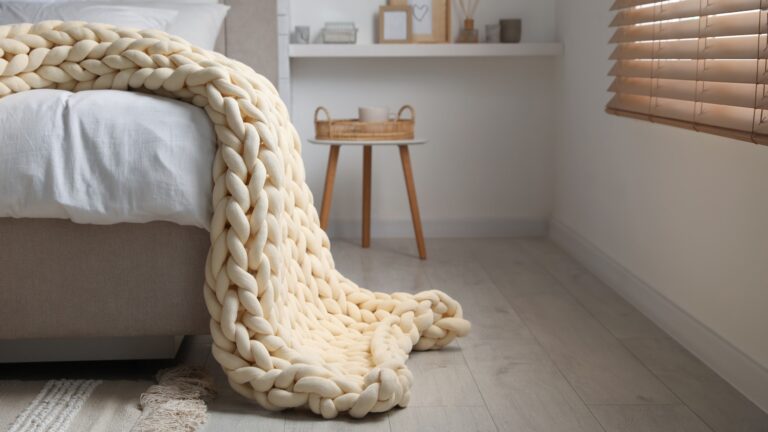 15 Warmest Blankets To Keep You Cosy 2025 15 Warmest Blankets To Keep You Cosy 2025