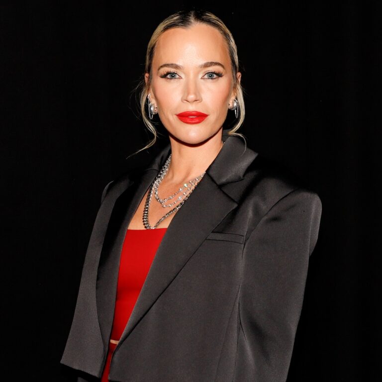 Teddi Mellencamp Details First Christmas Without Her Kids Amid Divorce Teddi Mellencamp Details First Christmas Without Her Kids Amid Divorce